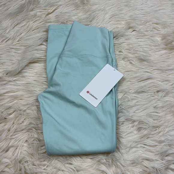 lululemon athletica Pants - NWT • Lululemon • ‘Align 25” Yoga Pang • Mint • 6